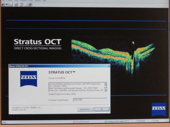 CARL ZEISS Stratus OCT III Tomographer with 7.0 Software