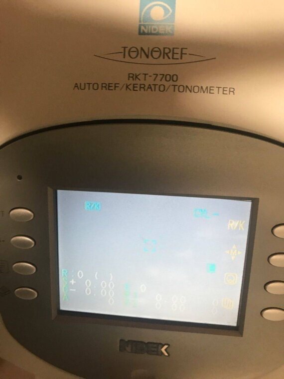 NIDEK Autorefractor Keratometer Tonometer RKT-7700