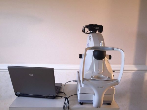 https://navaophthalmic.com/wp-content/uploads/2017/05/68-Topcon-TRC-NW8-Fundus-Camera-Non-Mydriatic-System.jpg