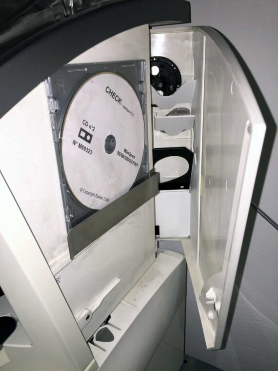 Essilor Mr Blue Patternless Edger