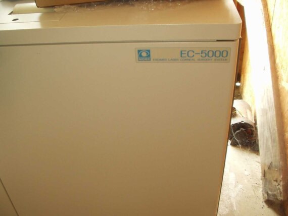 Nidek EC5000 Excimer Laser System