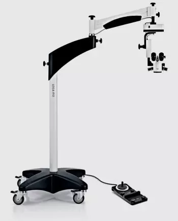 Leica M220 F12 Ophthalmic Microscope