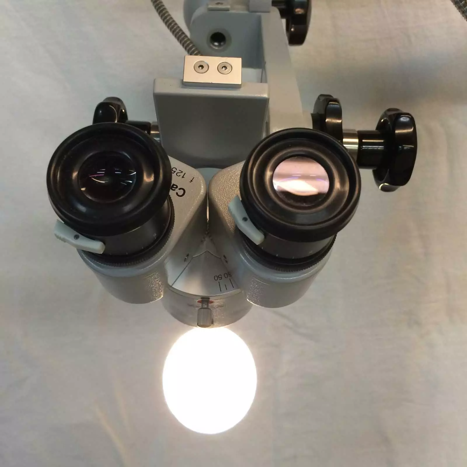 Zeiss OPMI 1 FC OOGHEILKUNDIGE MICROSCOOP met S21 Vloerstandaard