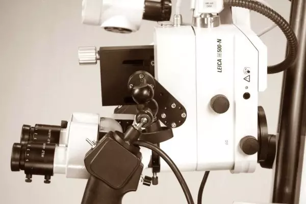 LEICA M500N Surgical Microscope