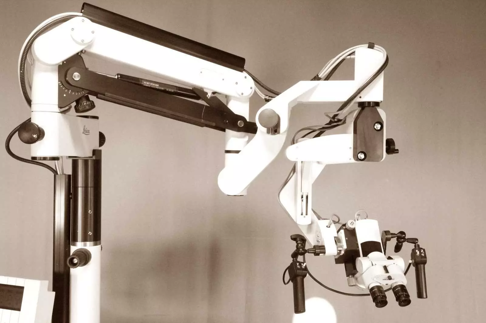 LEICA M500N Surgical Microscope