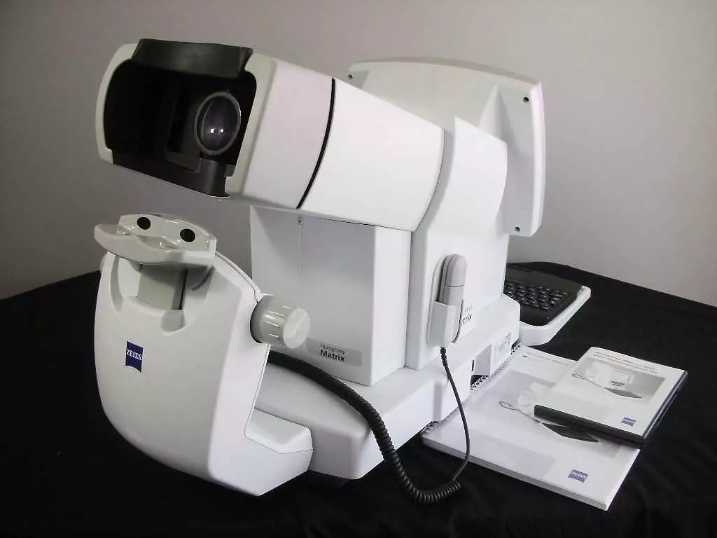 Carl Zeiss Humphrey Matrix 800 Visual Field Analyzer