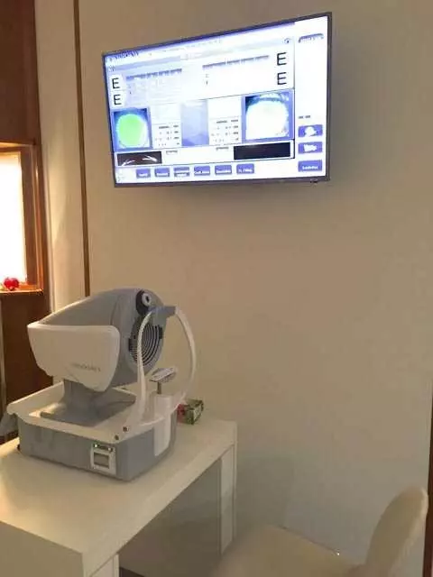 VISIONIX VX120 Multifunction Refractor ARK / Wavefront Aberrometer / Corneal Topographer / NCT